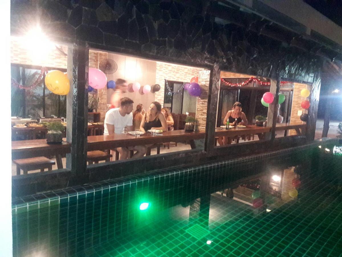 Billabong Hotel And Cafe Baan Tai Exteriör bild